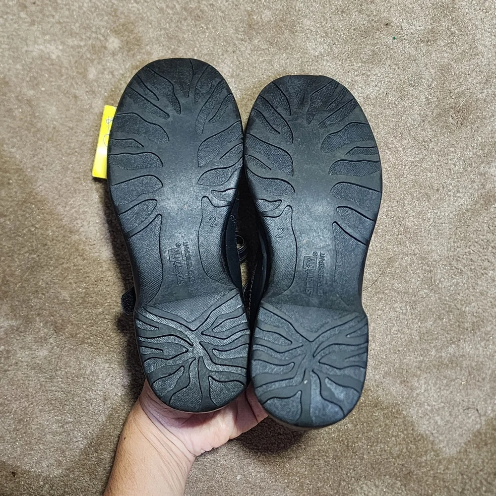 Payless Smart Fit Mary Jane Black Kids Shoes Sz 2